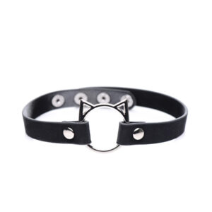 Choker regolabile con bottoni in PU e metallo di colore nero con gattino in metallo al centro